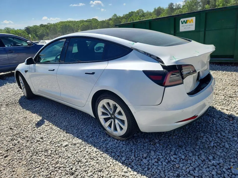 2022 TESLA MODEL 3   