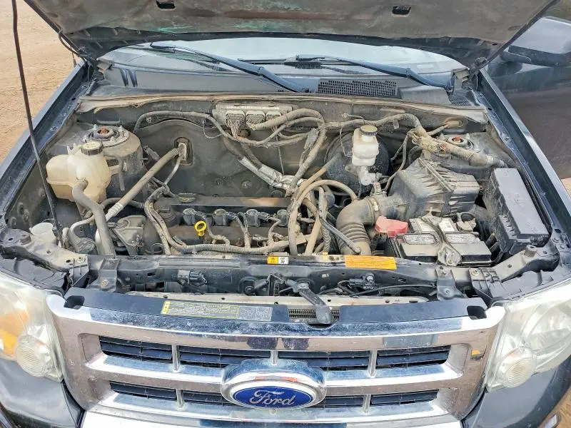 2011 FORD ESCAPE LIMITED  