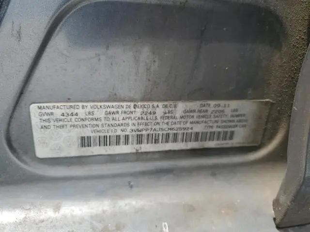 2012 VOLKSWAGEN JETTA S  