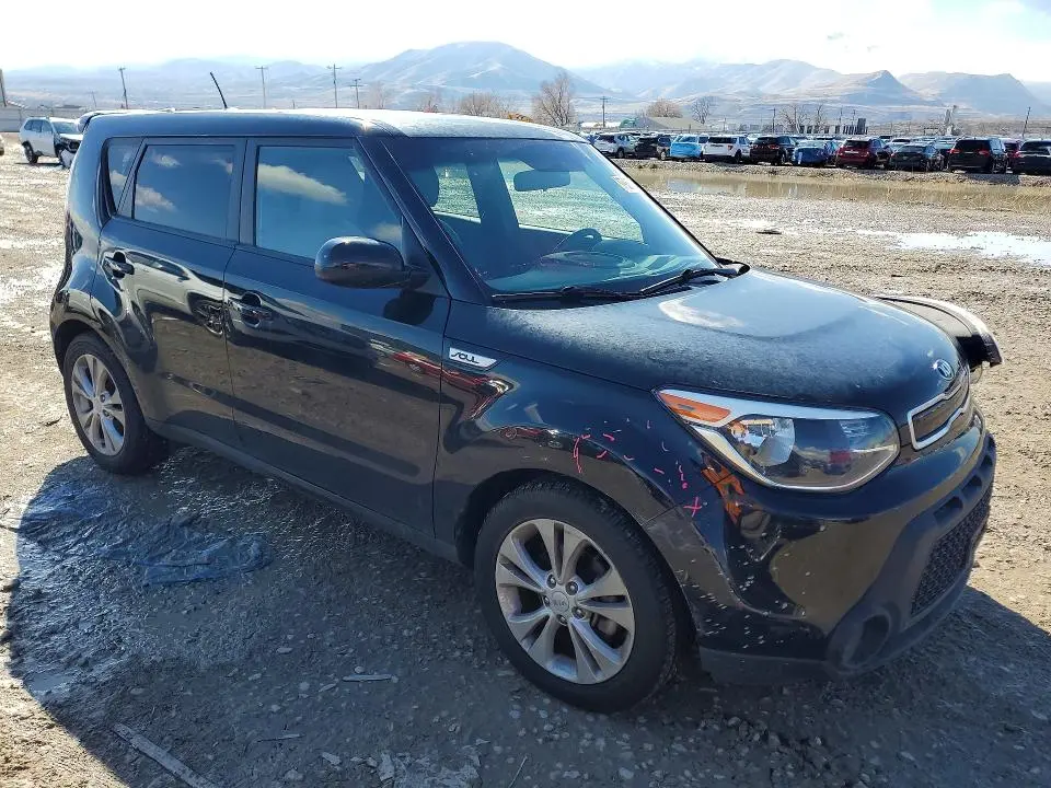 2015 KIA SOUL +  
