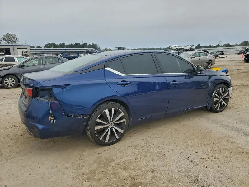 2020 NISSAN ALTIMA SR  