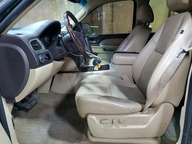 2011 GMC YUKON DENALI  
