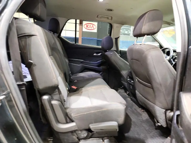 2019 CHEVROLET TRAVERSE LT  