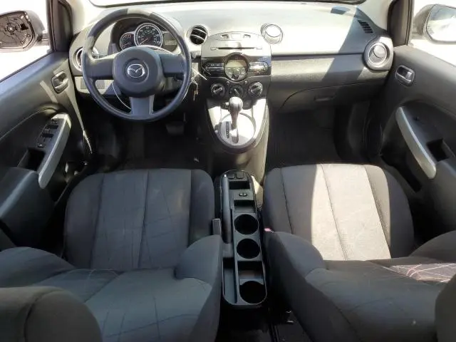 2011 MAZDA MAZDA2   