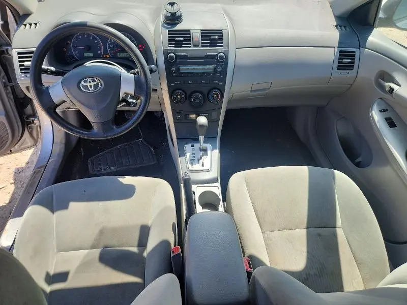 2010 TOYOTA COROLLA LE  