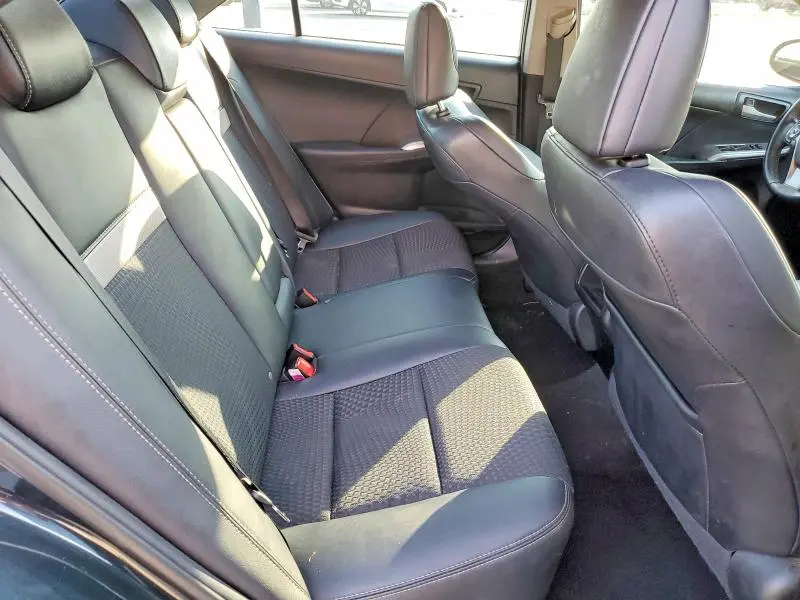 2013 TOYOTA CAMRY SE  