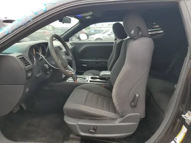 2010 DODGE CHALLENGER SE  