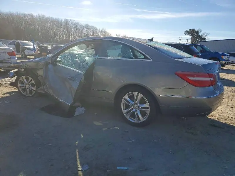 2011 MERCEDES-BENZ E 350  