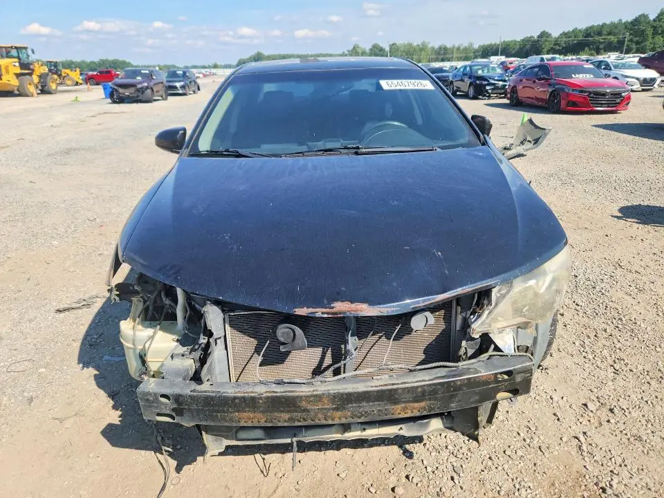 2012 TOYOTA CAMRY SE V6  