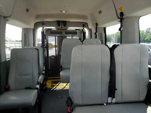2022 FORD TRANSIT T-150