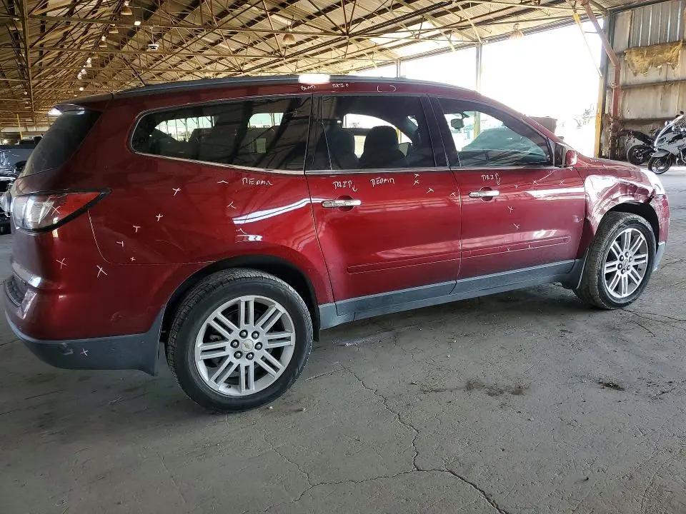 2015 CHEVROLET TRAVERSE LT  
