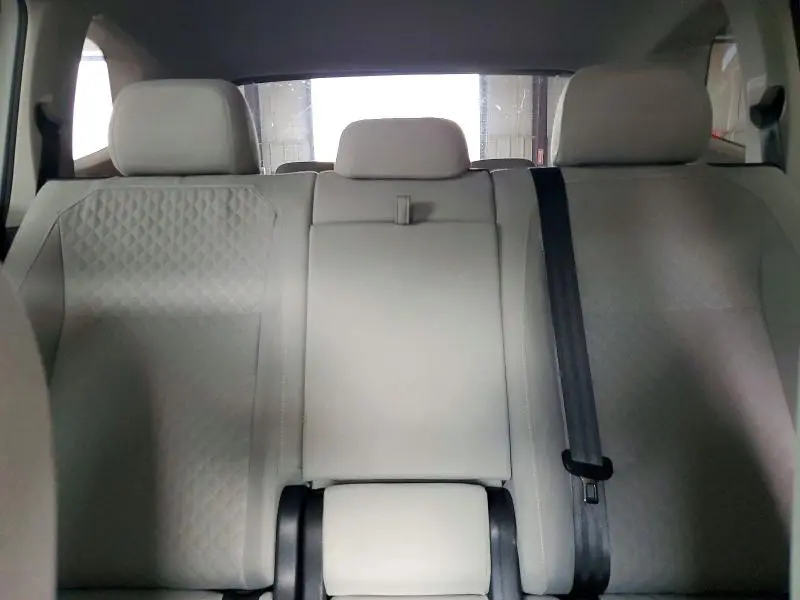 2021 VOLKSWAGEN TIGUAN S  