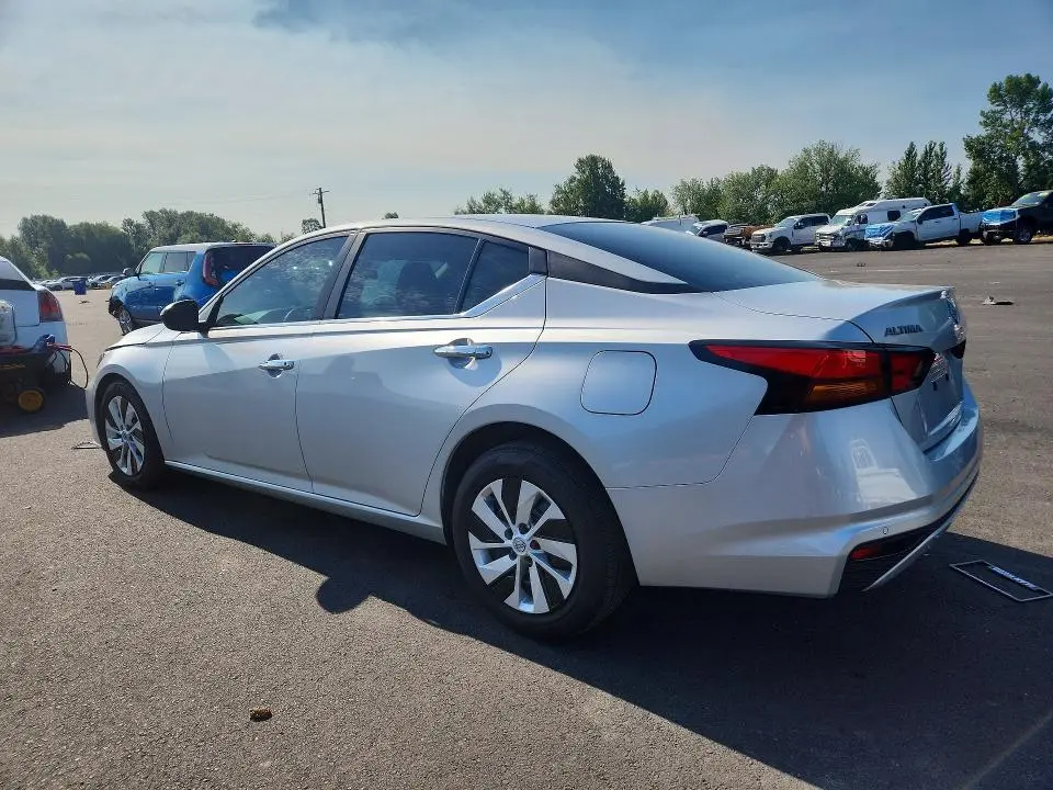 2024 NISSAN ALTIMA S  