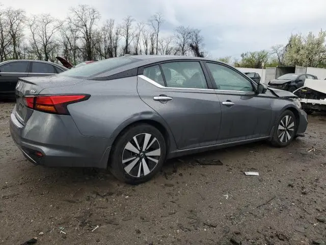 2022 NISSAN ALTIMA SV  