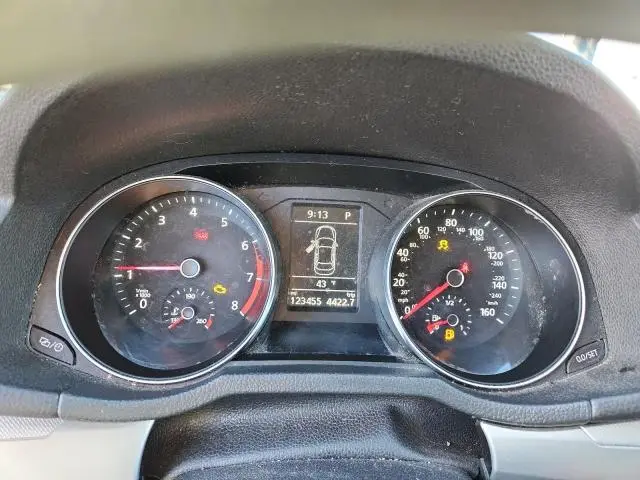 2018 VOLKSWAGEN PASSAT S  