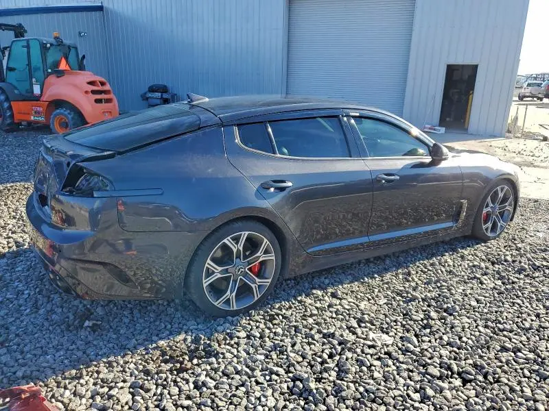 2019 KIA STINGER GT  