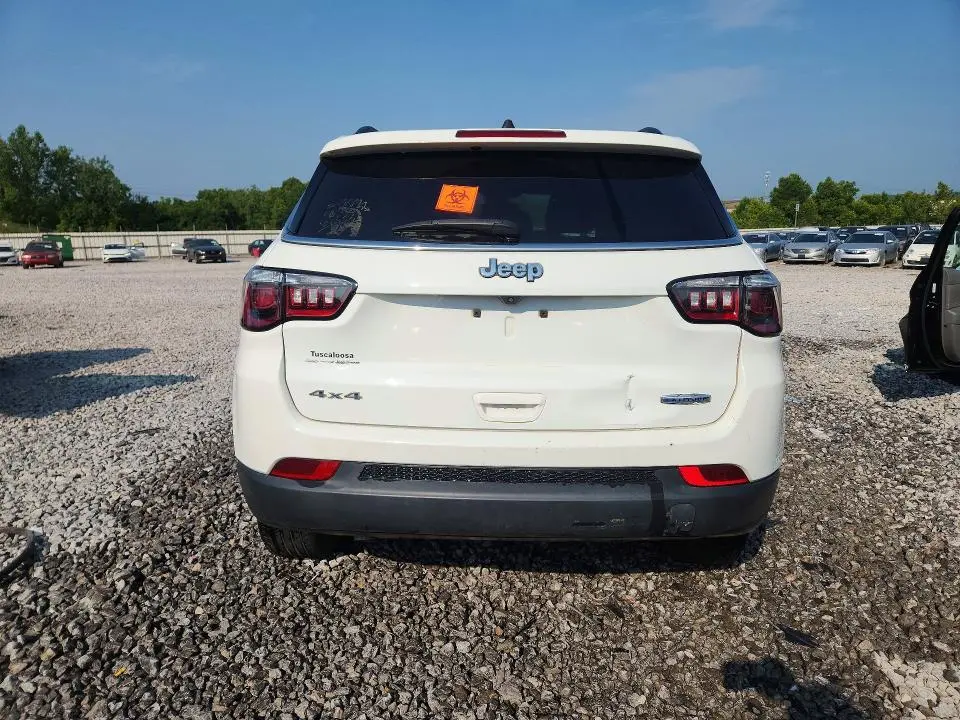2023 JEEP COMPASS LATITUDE  