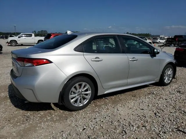 2025 TOYOTA COROLLA LE  