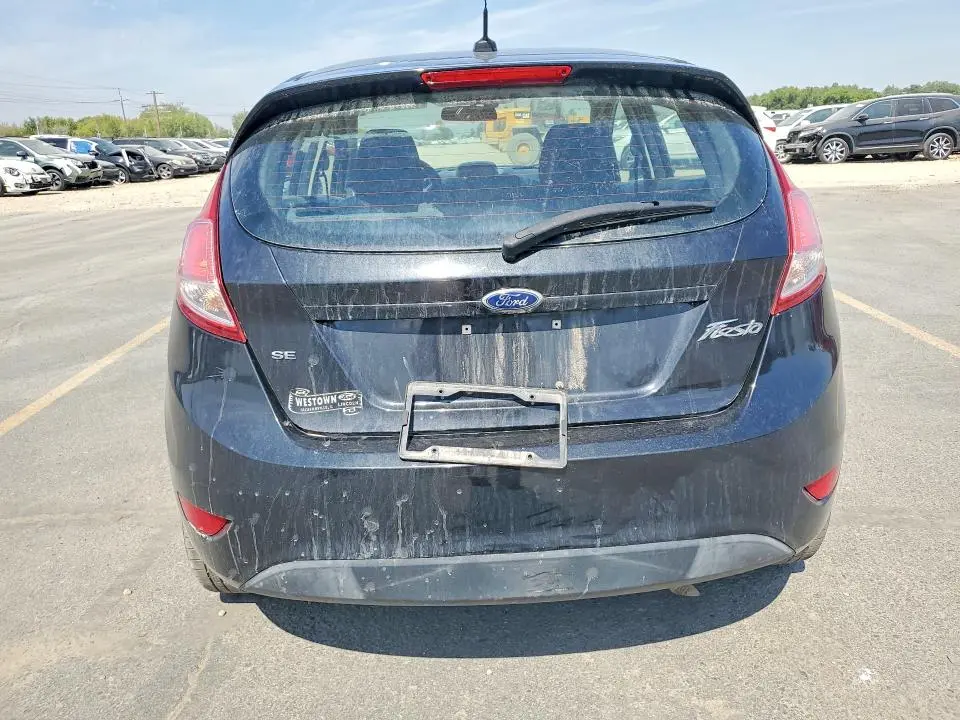 2015 FORD FIESTA SE  