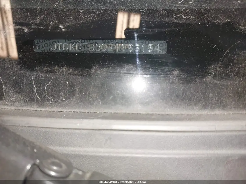 2014 TOYOTA PRIUS C TWO