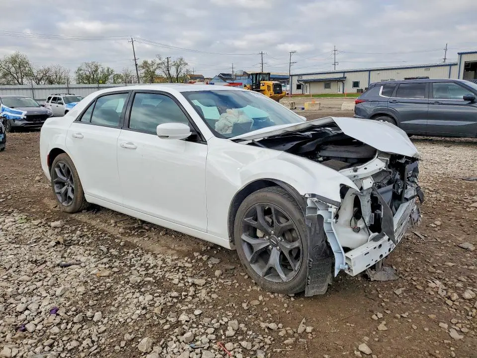 2023 CHRYSLER 300 S  