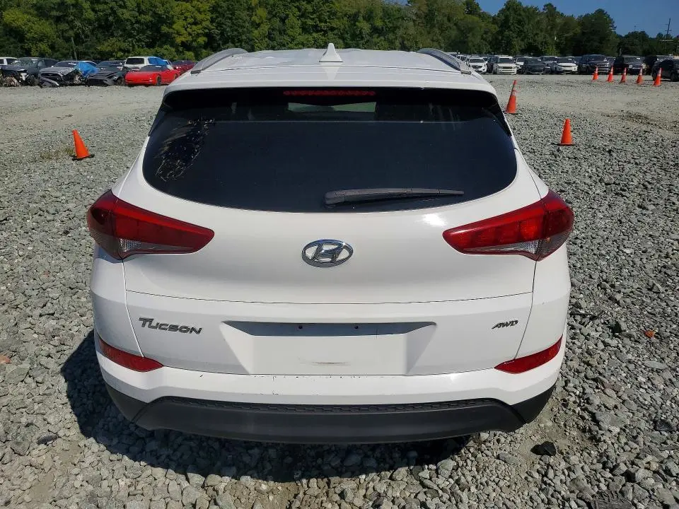 2018 HYUNDAI TUCSON SEL  
