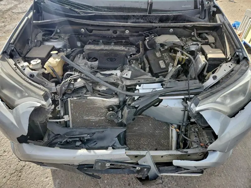 2017 TOYOTA RAV4 XLE  