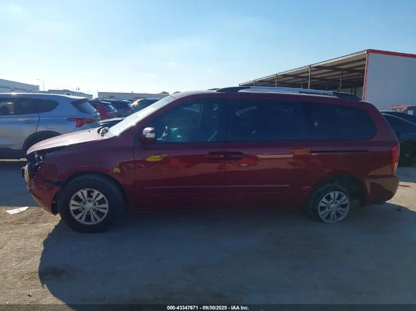 2011 KIA SEDONA LX