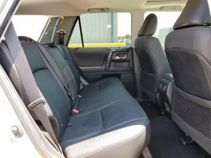 2021 TOYOTA 4RUNNER VENTURE  