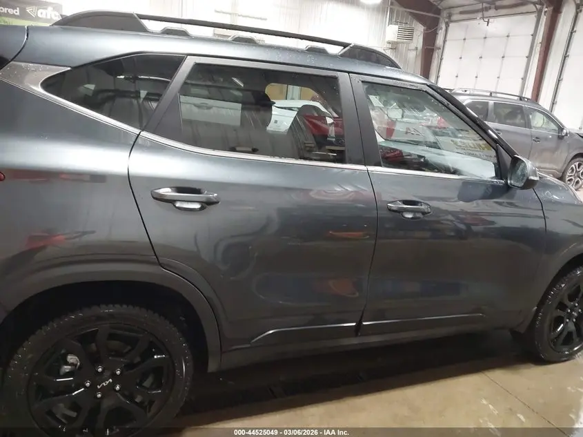 2024 KIA SELTOS X-LINE