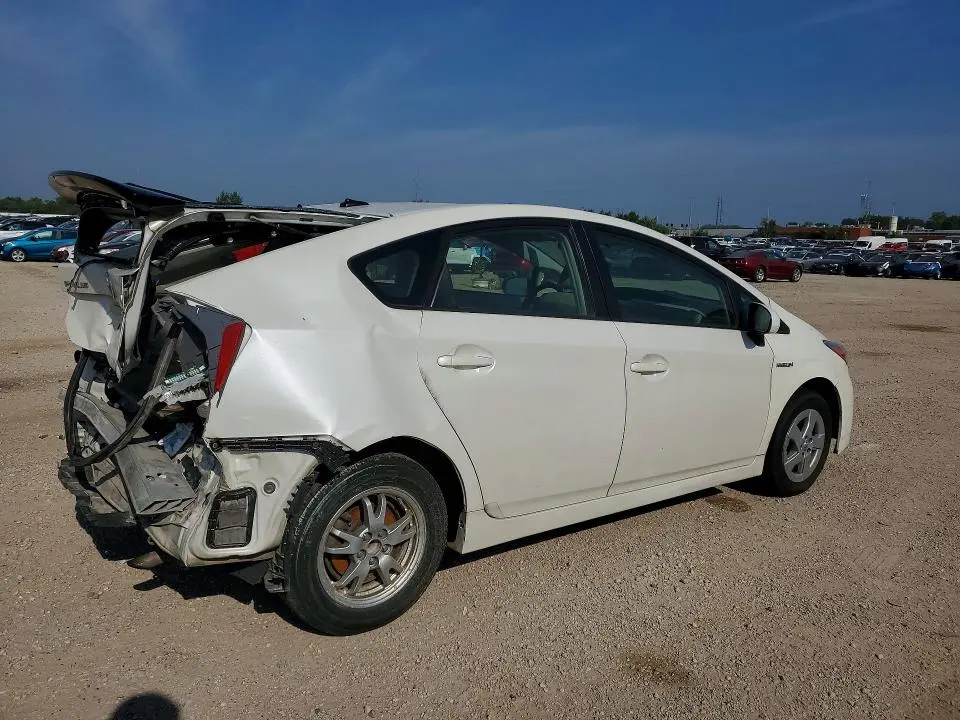 2010 TOYOTA PRIUS IV  