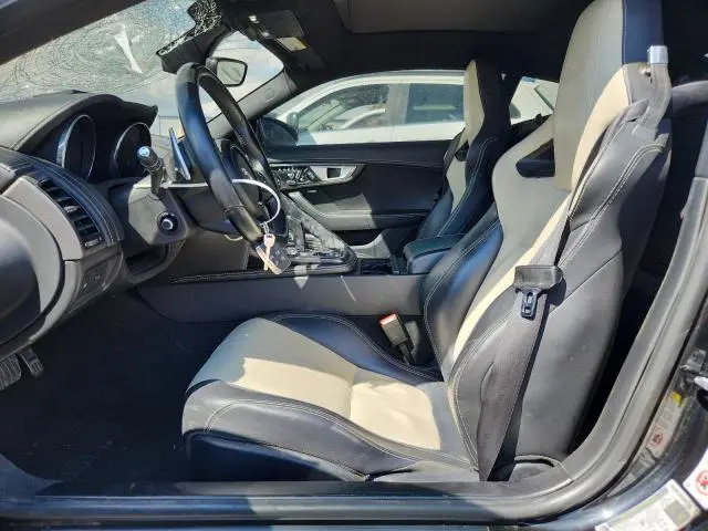 2016 JAGUAR F-TYPE R