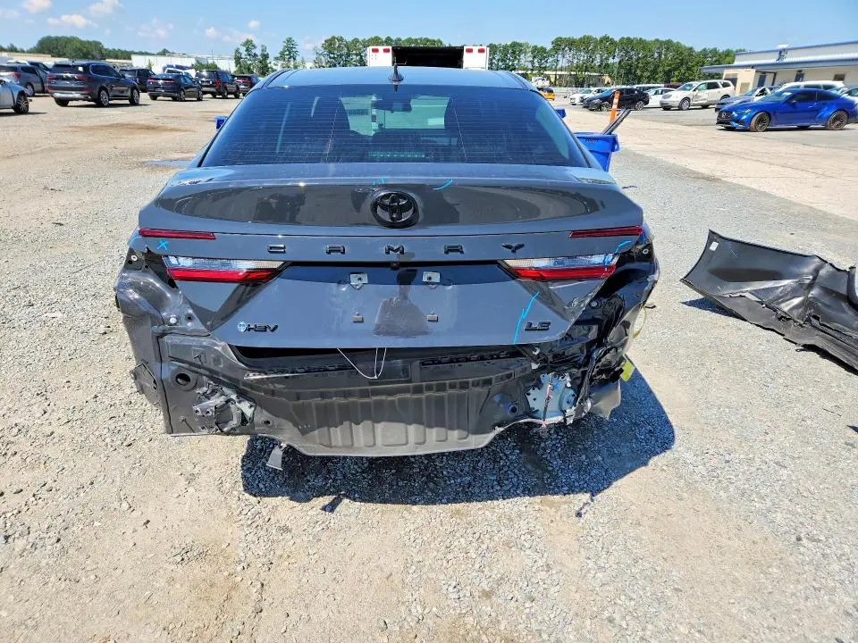 2026 TOYOTA CAMRY LE  