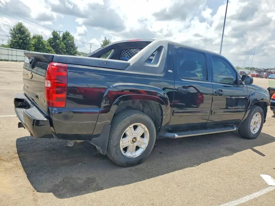 2010 CHEVROLET AVALANCHE LT  