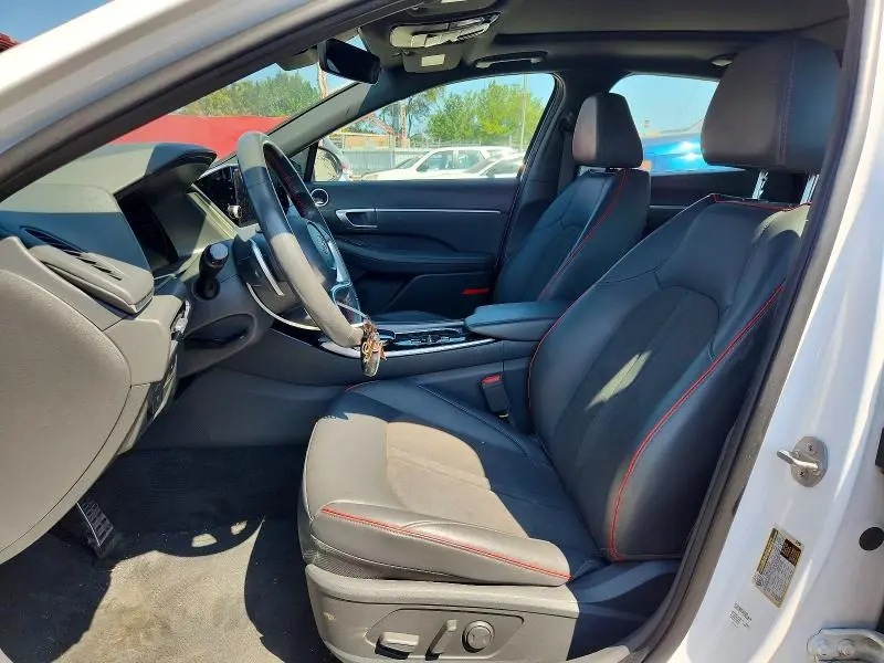 2023 HYUNDAI SONATA SEL PLUS  