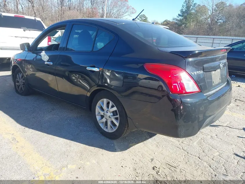 2016 NISSAN VERSA 1.6 SV
