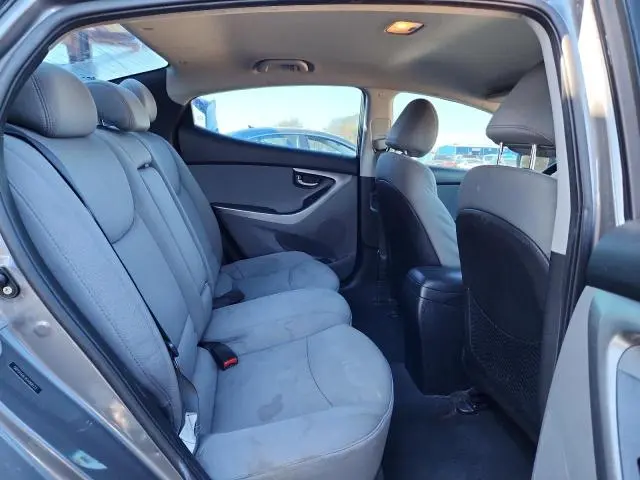 2012 HYUNDAI ELANTRA GLS  