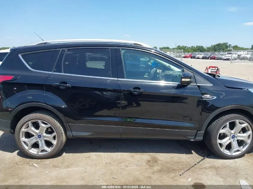 2017 FORD ESCAPE TITANIUM