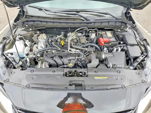 2025 NISSAN ALTIMA SV  