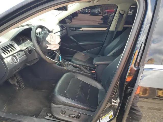 2015 VOLKSWAGEN PASSAT S