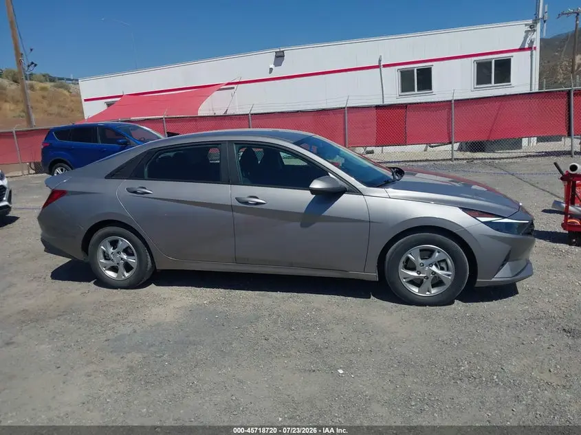 2023 HYUNDAI ELANTRA SE