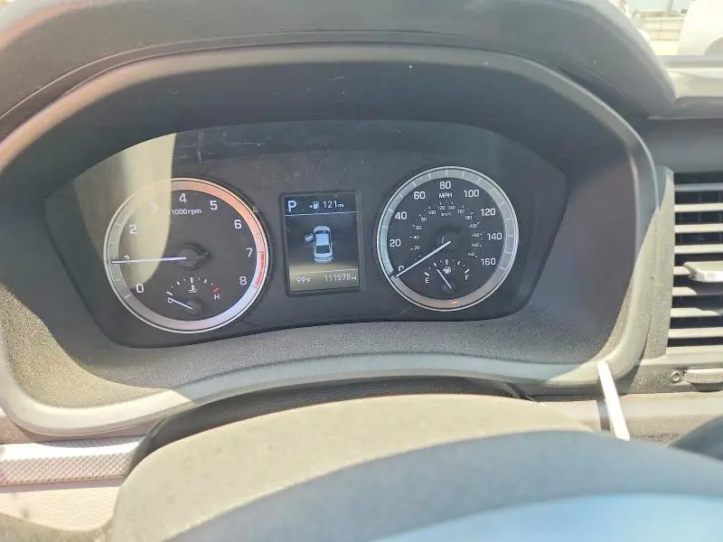 2018 HYUNDAI SONATA SE  
