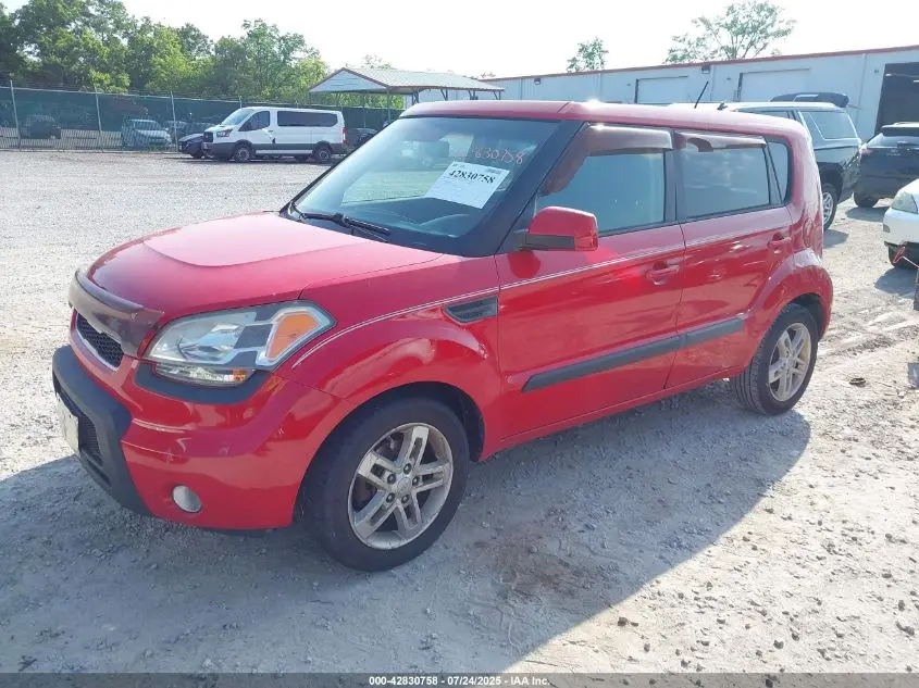 2011 KIA SOUL +
