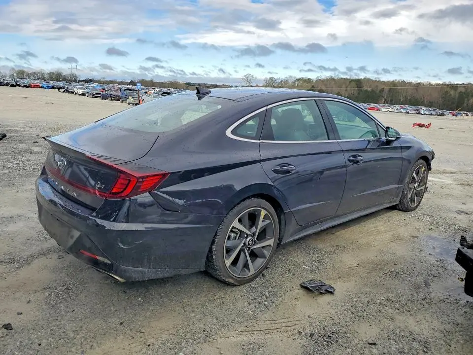 2023 HYUNDAI SONATA SEL PLUS  