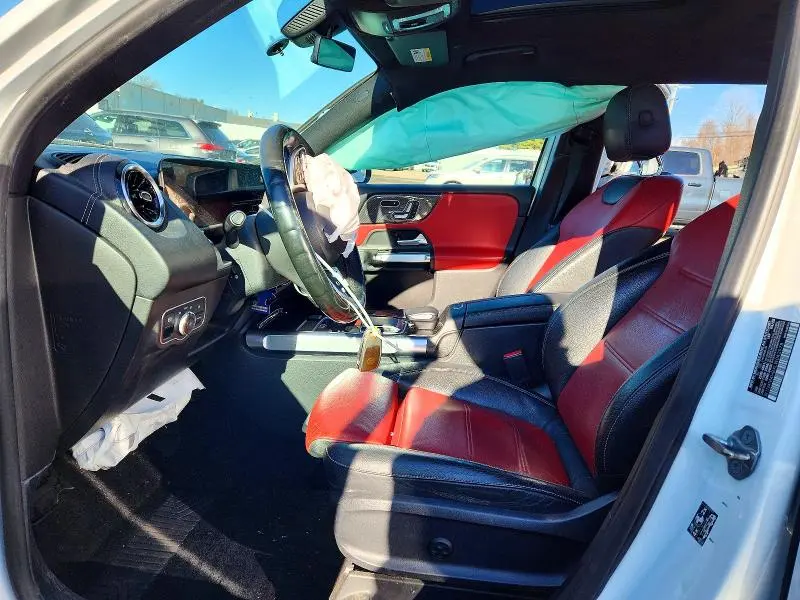 2020 MERCEDES-BENZ GLB 250 4MATIC  