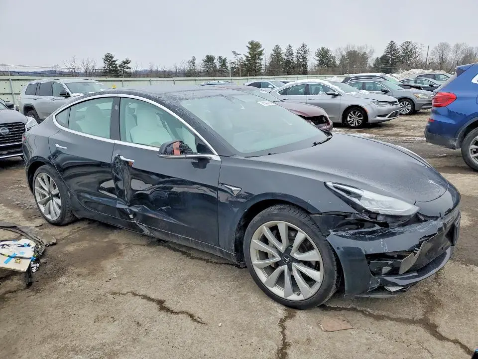 2019 TESLA MODEL 3   