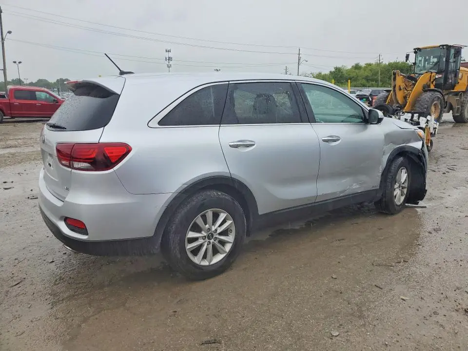 2019 KIA SORENTO LX V6  