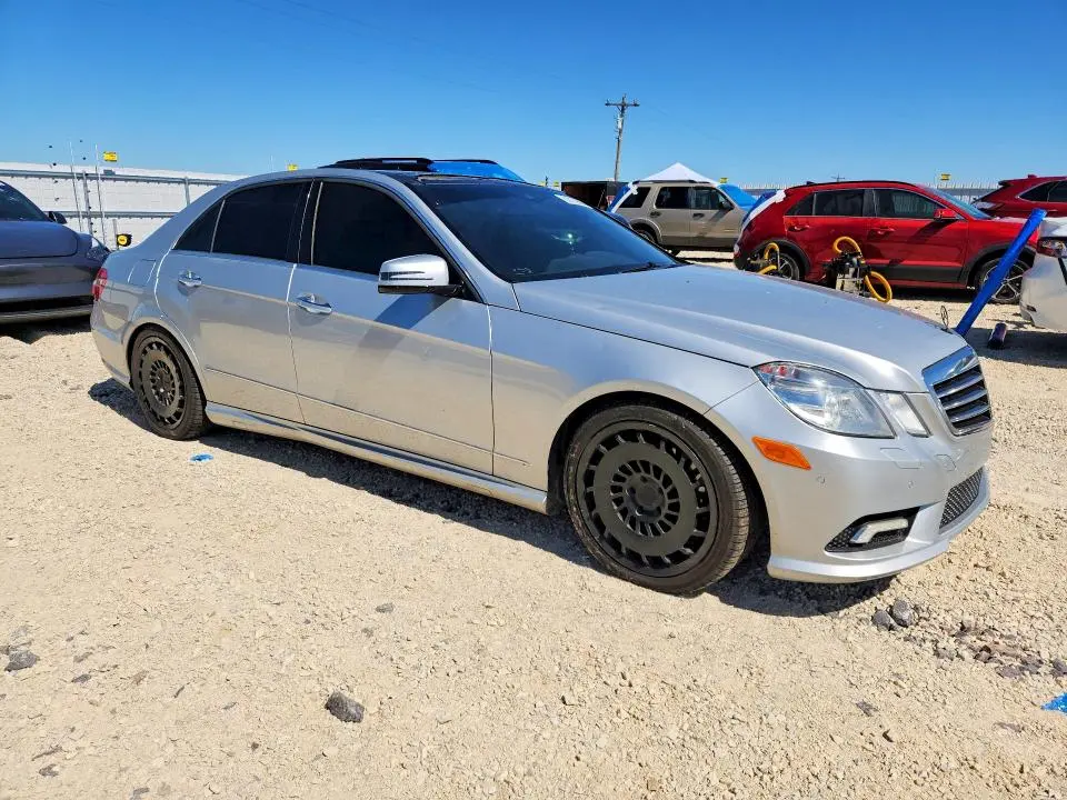 2011 MERCEDES-BENZ E 550 4MATIC  