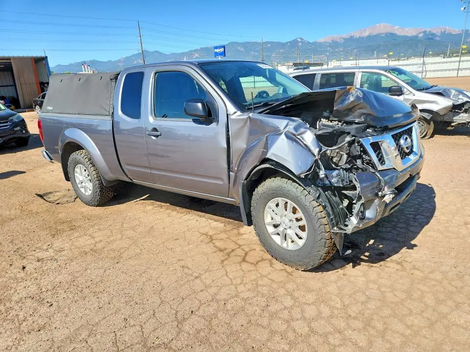 2019 NISSAN FRONTIER SV V6  