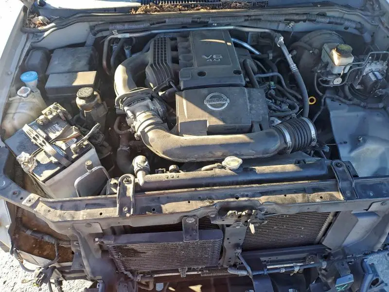 2012 NISSAN FRONTIER S  